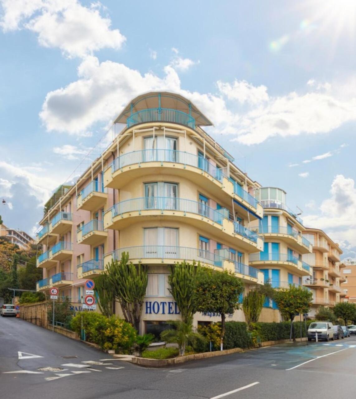Hotel Majestic By Lvg Hotel Collection Alassio Ngoại thất bức ảnh